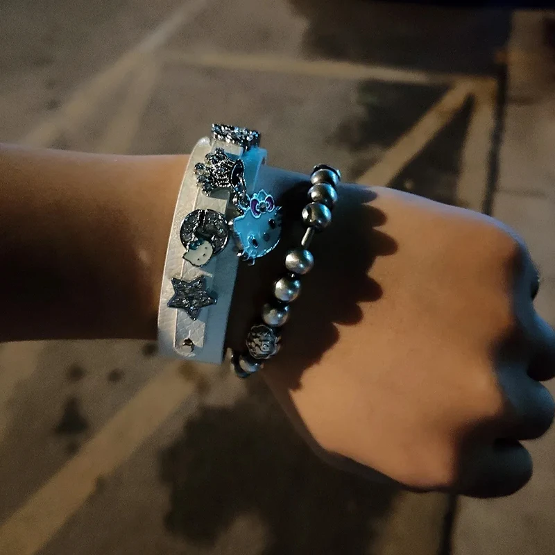 2024 Kawaii Sanrio браслет с анимэ Cute Hello Kitty Cartoon Yk2 Sweet and Cool кожаный орнамент подарок на