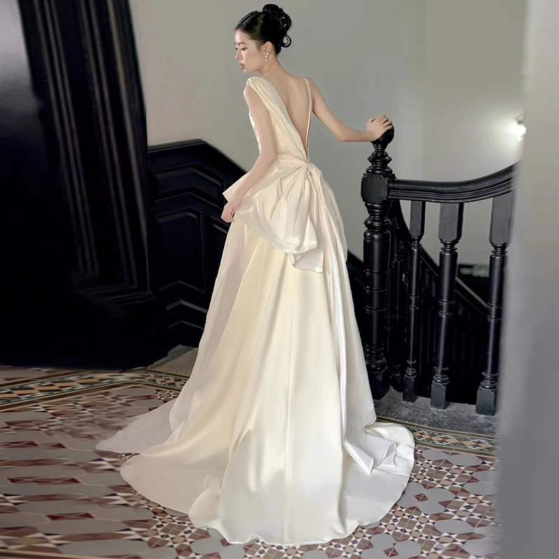 

2022 New A-Line Sleeveless Bride Dresses One-Shoulder Satin Wedding Dress 웨딩드레스 Corset Bow Sashes Robe De Mariée Gown Bridal