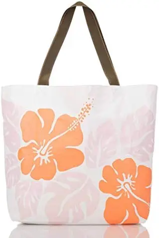 

Collection Reversible Tote | Lightweight, Compact, and Splash-Proof Everyday Tote Bag
