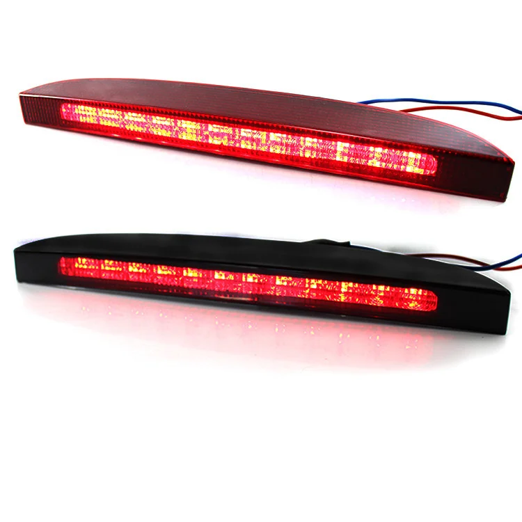 

It is suitable for the rear high brake lamp of Renault Clio II 7700410753 from 1998 to 2006