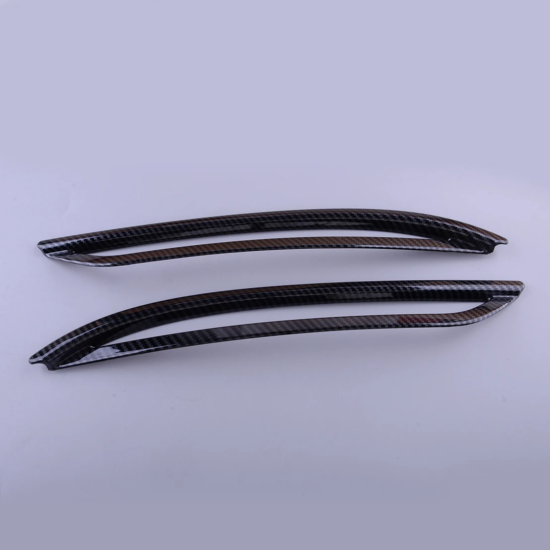 

2Pcs Black Carbon Fiber Style Rear Left Right Fog Light Lamp Cover Trim ABS Fit for Tesla Model Y 2022 2021 2020