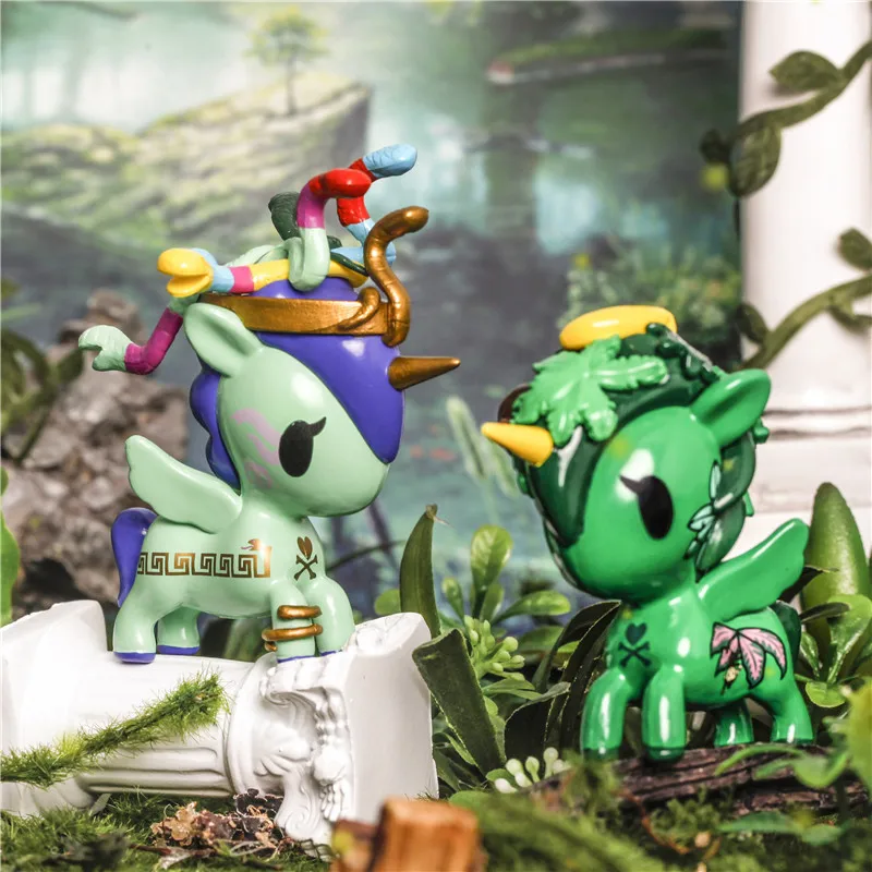 Фото Коллекционная художественная фигурка Tokidoki Unicorn Blind Box Series 8, украшение для рабочего стола, праздничный подарок для взрослых коллекционеров №4
