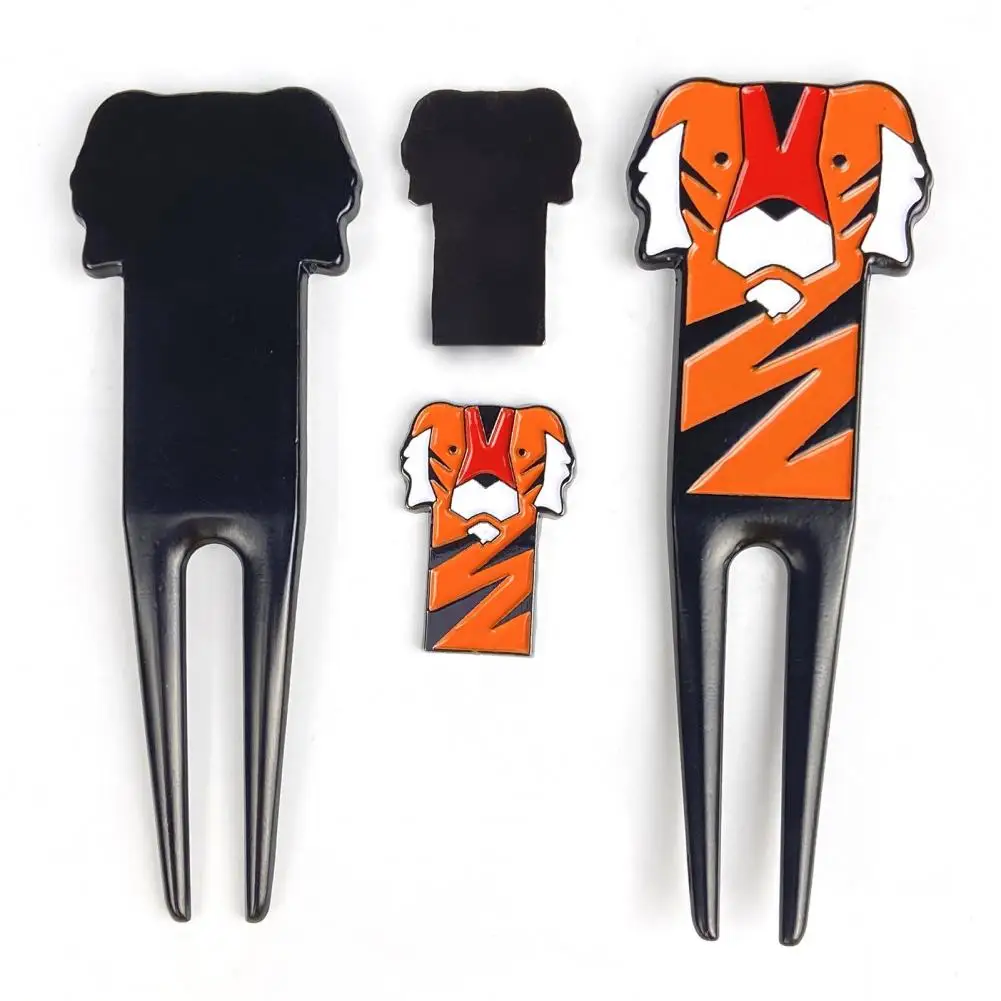 

for Sport Golf Green Fork Golf Anti-scratch Divot Tool Zinc Alloy Durable for Sports Cartoon Tiger Pattern Pitch Repairer for Sp