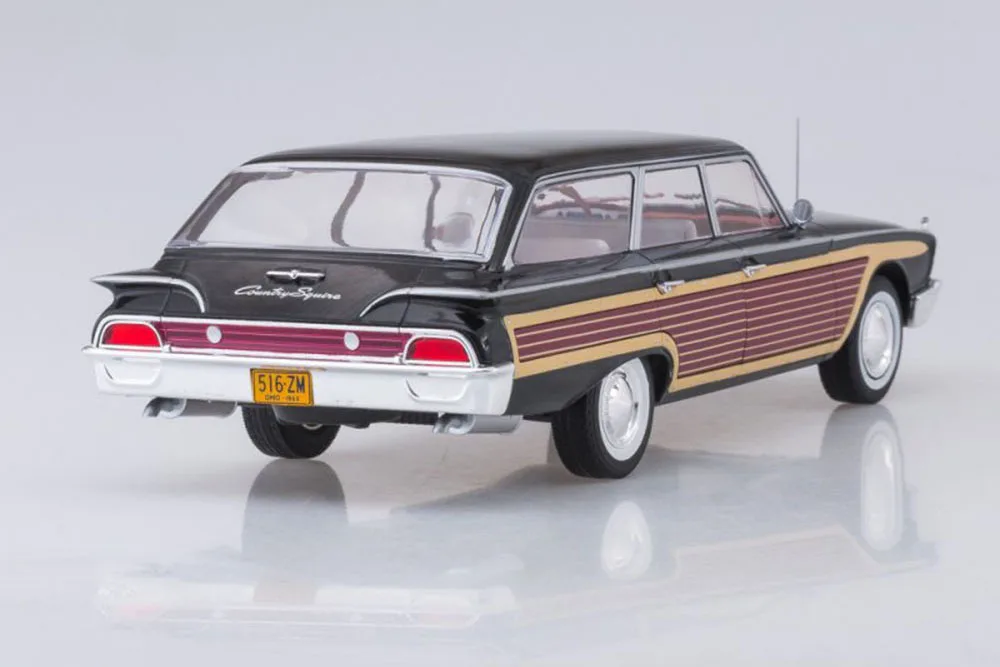 FORD COUNTRY SQUIRE 1960 BLACK/WOOD |