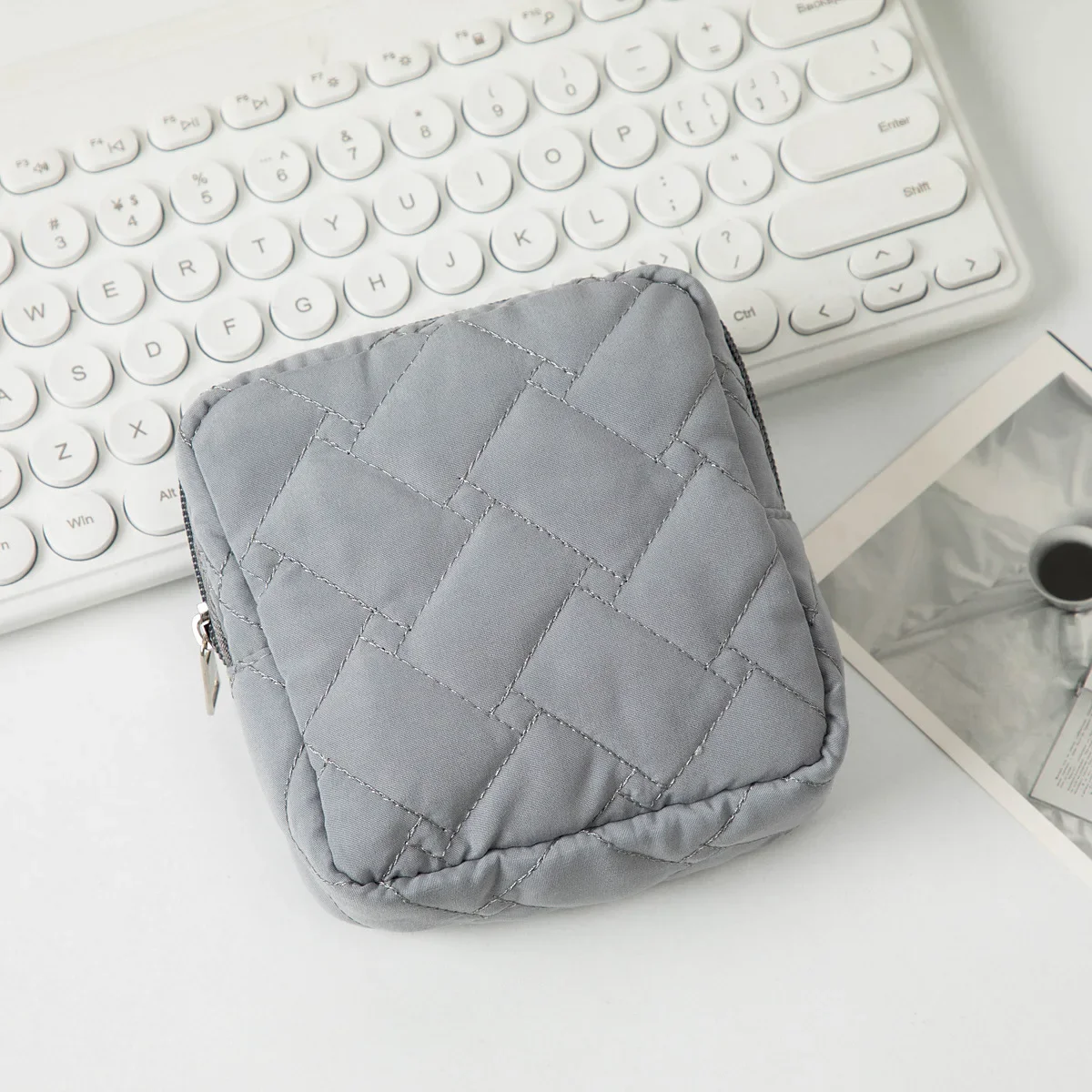 

Сумка для хранения тампонов eTya