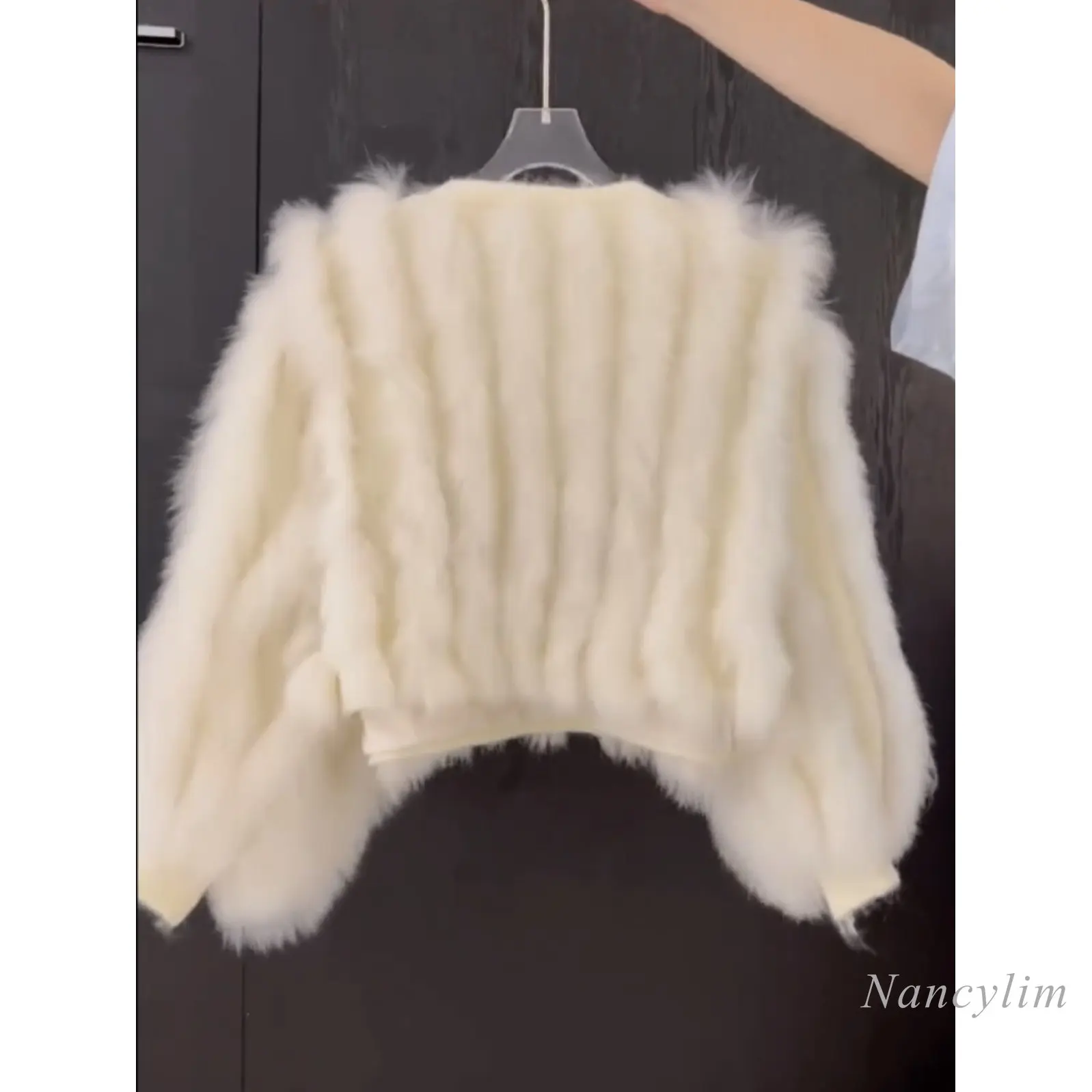 2022 Autumn and Winter Faux Fox Fur Splicing Sweater for Women New Design Korean Style Pullover Short Fur Pull Femme Solid Color