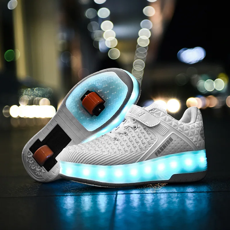 2023 Sneakers illuminate incandescenti con ruote ruote scarpe Roller Led scarpe bambini ragazze bambini ragazzi si illuminano luminose