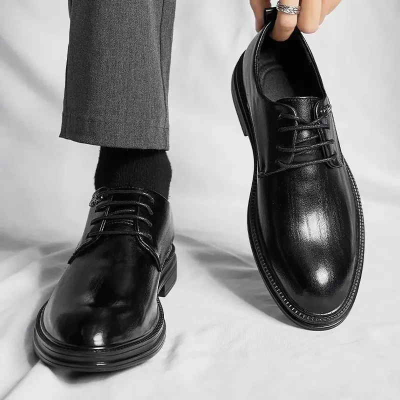 

Мужские кожаные туфли, новинка 2023, осенняя Деловая одежда для отдыха, слипоны, черные Лоферы для мальчиков Wenzhou, модные ботинки