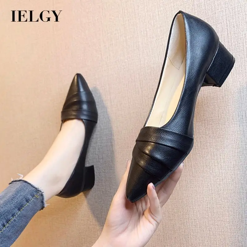 

IELGY Ladies Black Business Soft Leather Pointed Toe Shoes