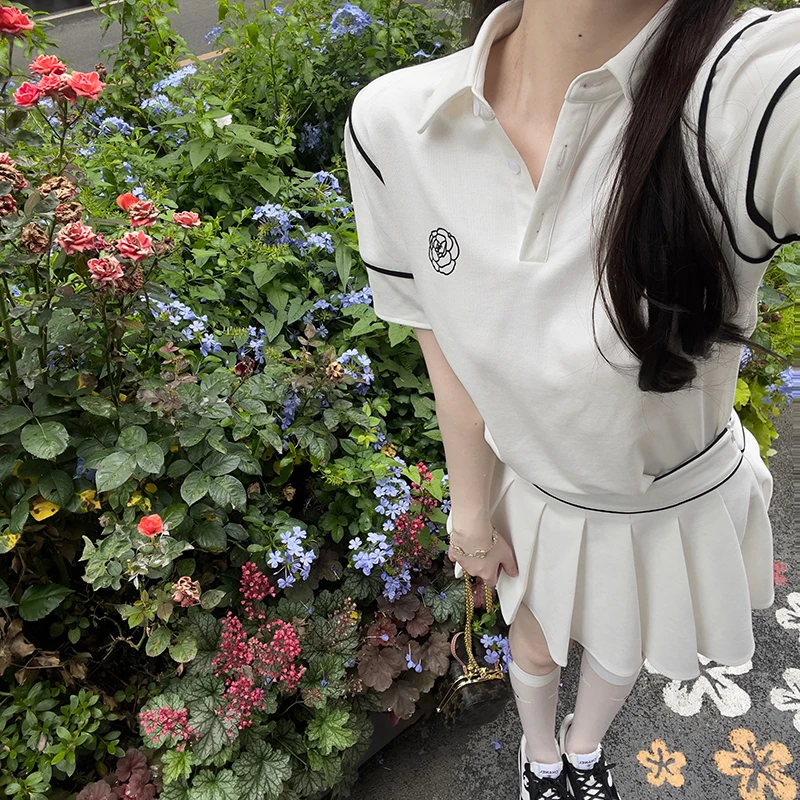 

Летний новый костюм, костюм с шортами, женский модный темпераментный костюм, Маленькая женская Повседневная плиссированная юбка из двух ча...