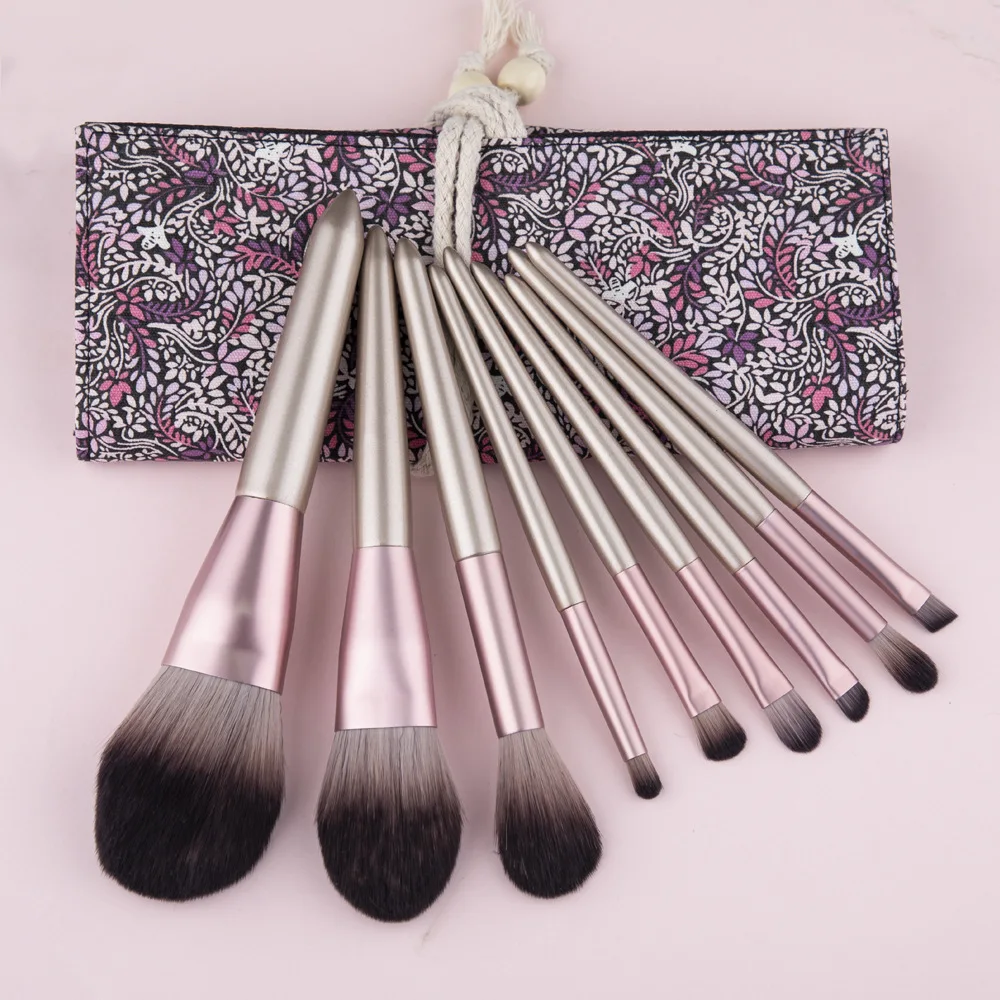 

9pcs Makeup Brushes Set Blending Kit Powder Eye Face Foundation Concealer Eyeshadow Blush Brush Exquisite Quality Make Up Tools