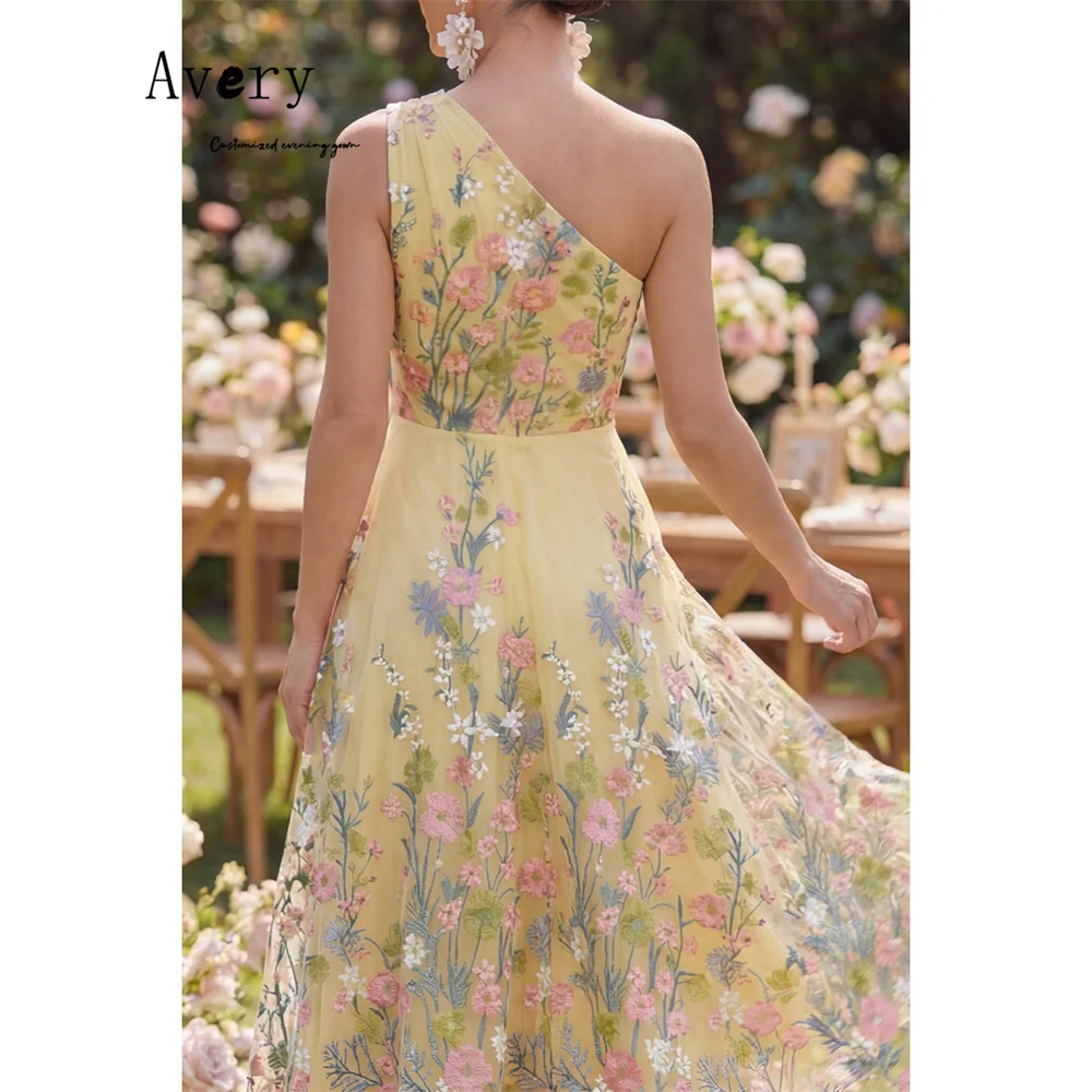 Элегантные вечерние платья Avery Custom A-Line с одним открытым плечом и цветочным декором, модель 2026 года, для выпускного вечера и роскошных гала-вечеров (art.: 3920db050a289) - 3920db050a289