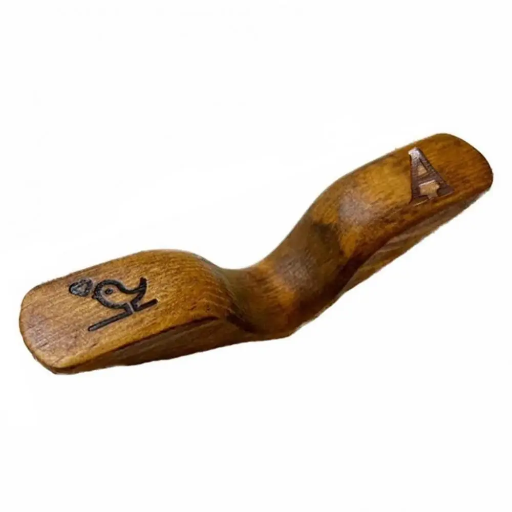 

Деревянная закладка для большого пальца