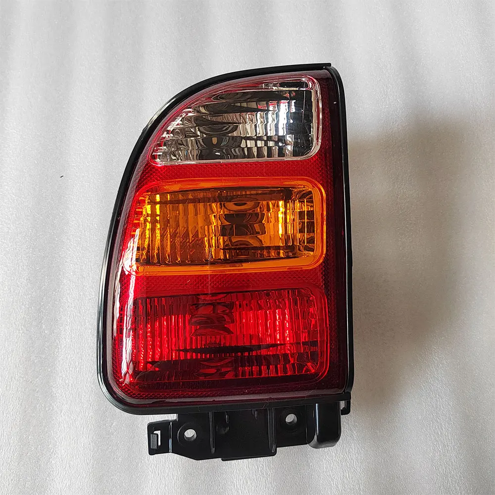 Фото Пара автомобильных фонарей для Toyota задние фонари тормоза RAV4 1998 XA10 81560-42050 81561-42050 задний поворотный сигнал №5