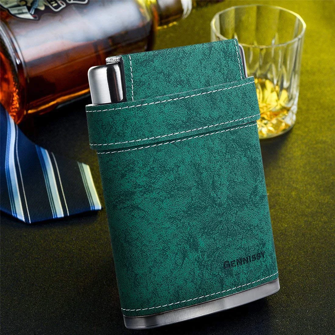 

GENNISSY 8OZ Stainless Steel Hip Flask Green Leather Whiskey Wine Pot Men Outdoor Portable Pocket Flasks With 3 Cups and Funnel