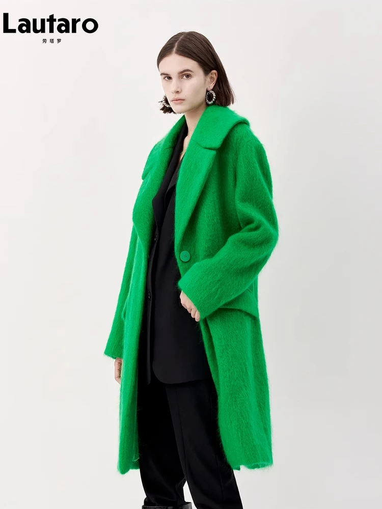 

Lautaro Autumn Winter Long Loose Stylish Warm Thick Green Fluffy Woolen Coat Women Elegant Chic Luxury Designer Clothes 2023