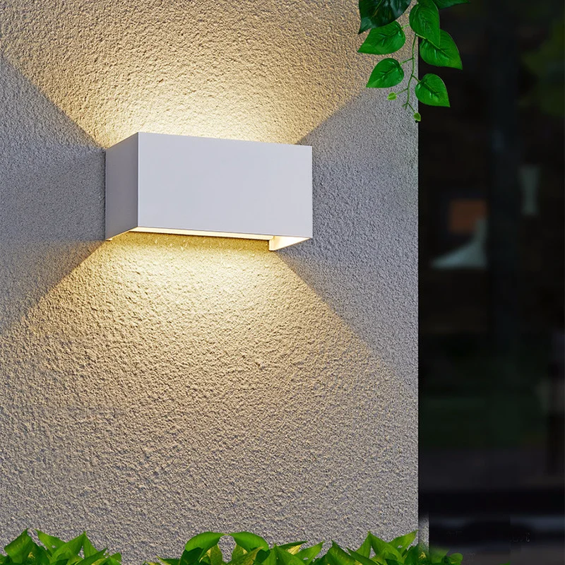 Led Wall Lamp Outdoor Modern Outdoor Wall Light Home Waterproof Balcony Corridor Double Hotel Decoration 24W Ajustable
