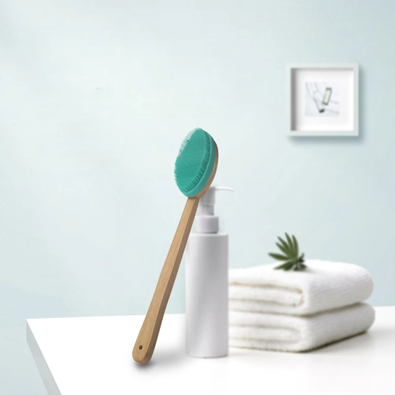 

Мягкая силиконовая щетка для ванны с длинной ручкой