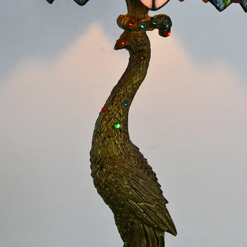 Настольные светильники в виде павлина светодиодные прикроватные тумбочки для