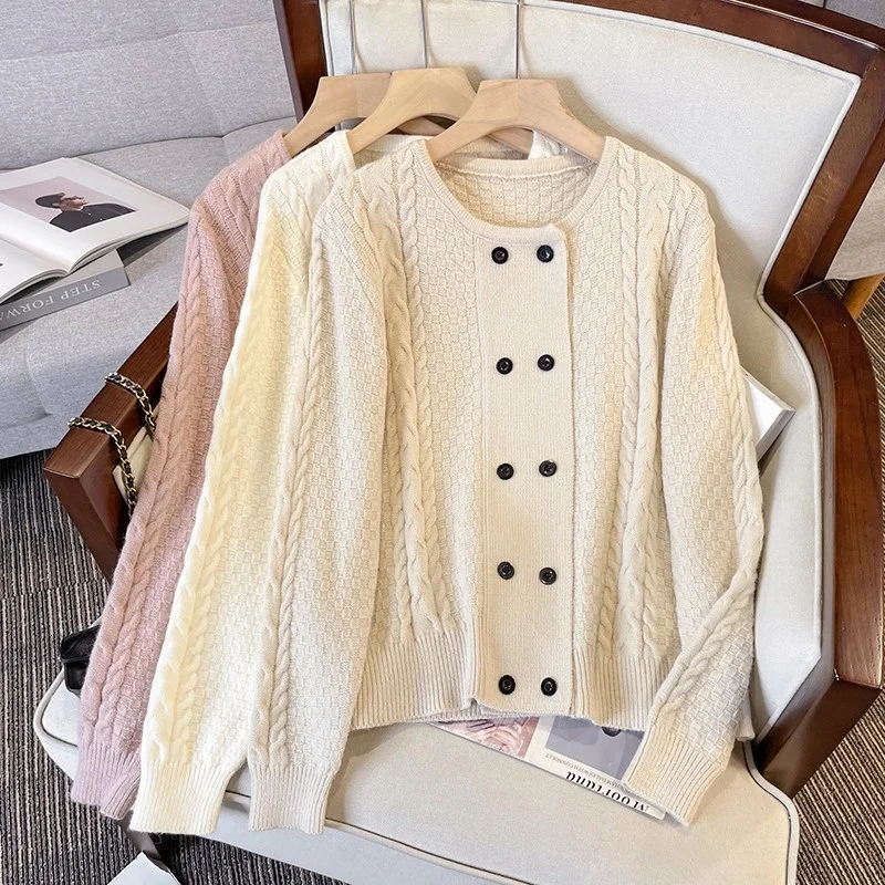 Женский пухлый двубортный вязаный кардиган стройнящая верхняя одежда осенняя и
