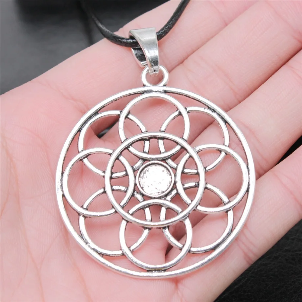 

Прямая поставка, ожерелье-цепочка из искусственной черной кожи в античном стиле, серебристого цвета, 50x50 мм