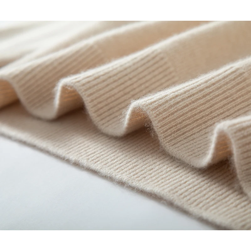 Женский кашемировый свитер KOIJINSKY с коротким вырезом