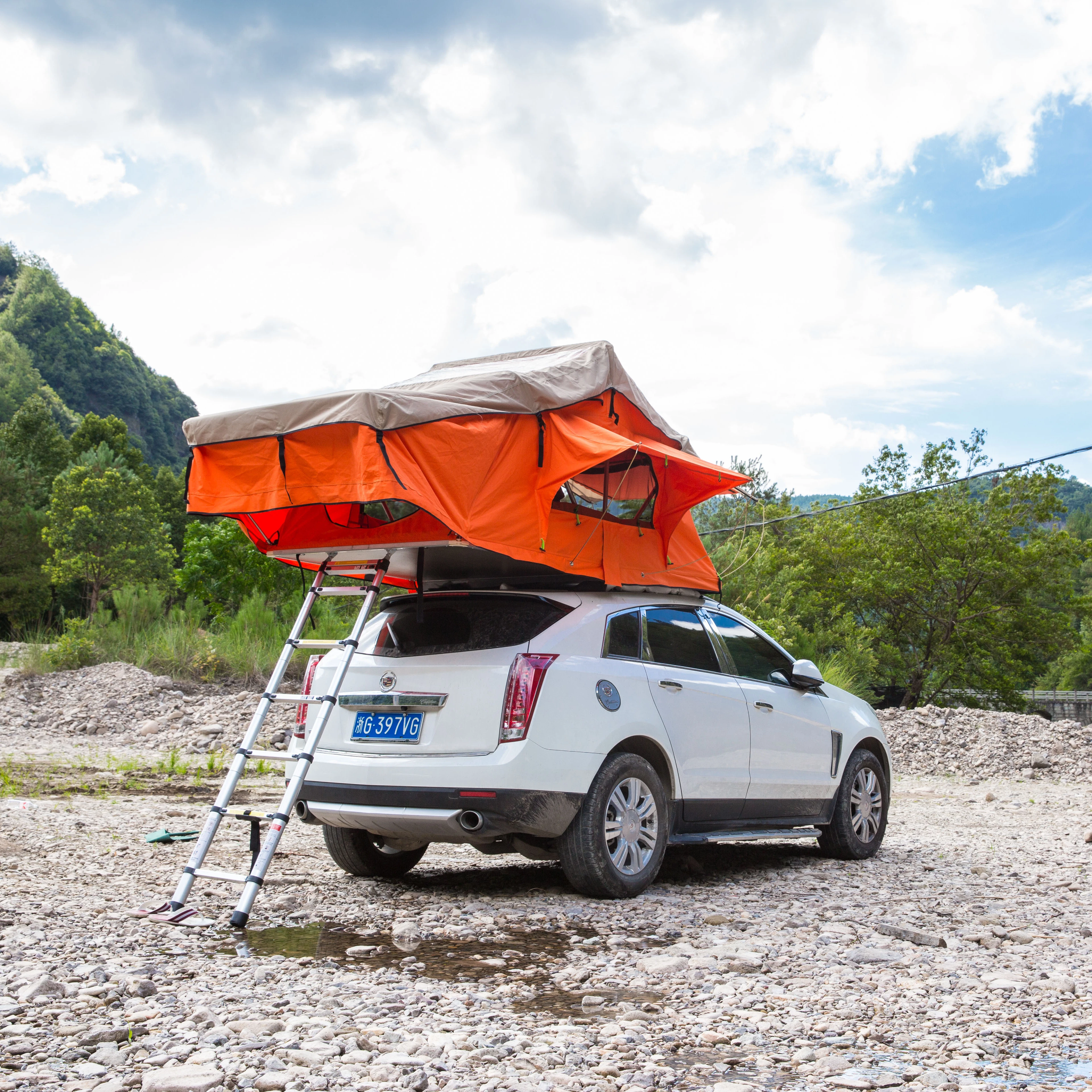 

Off Road Tent Trailer Soft Shell Vehicle Roof Top Car Tent for SUVs