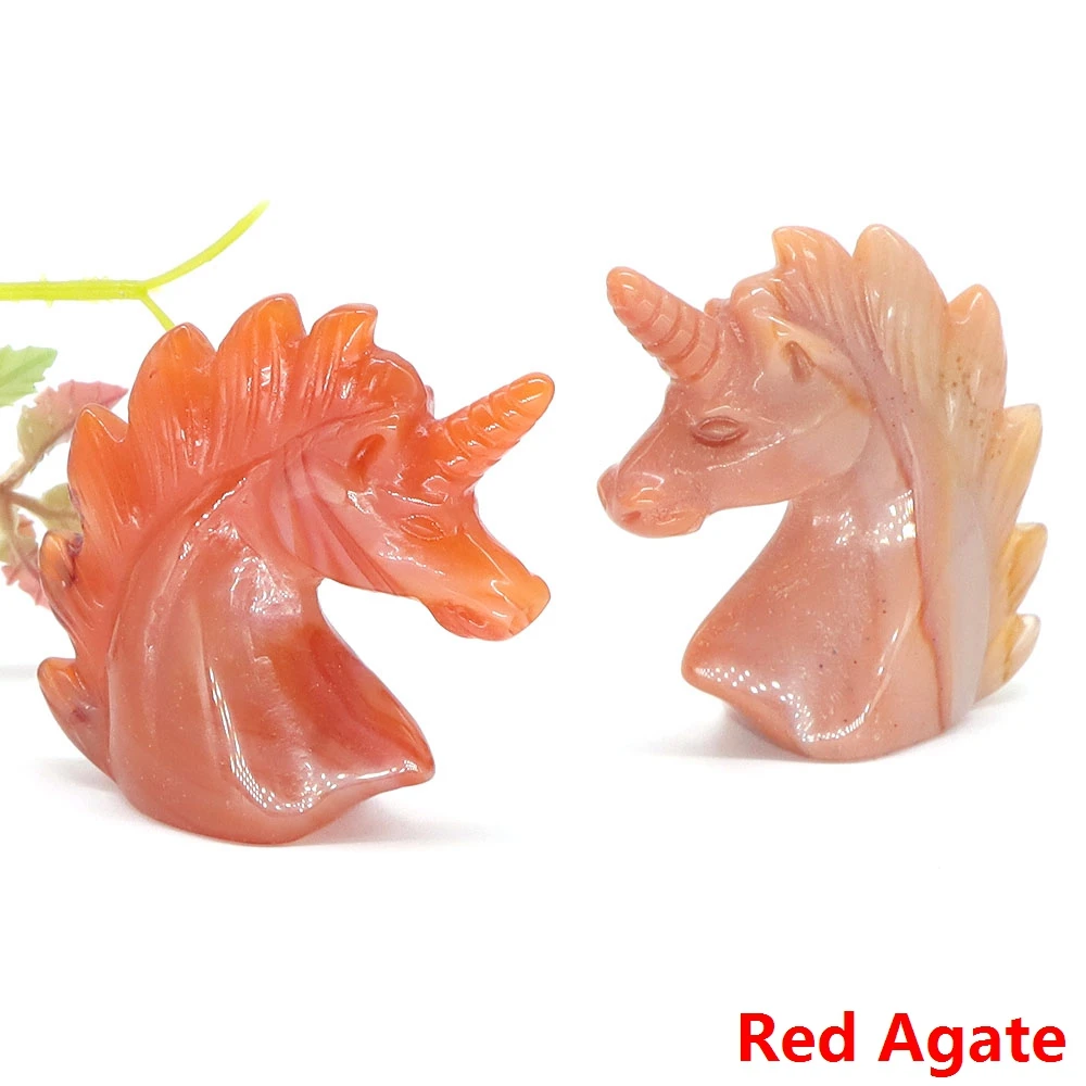 

Статуя единорога из аметиста