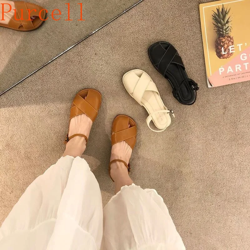 2023 new sandals female Roman shoes beach flat bottom fashion women's shoes