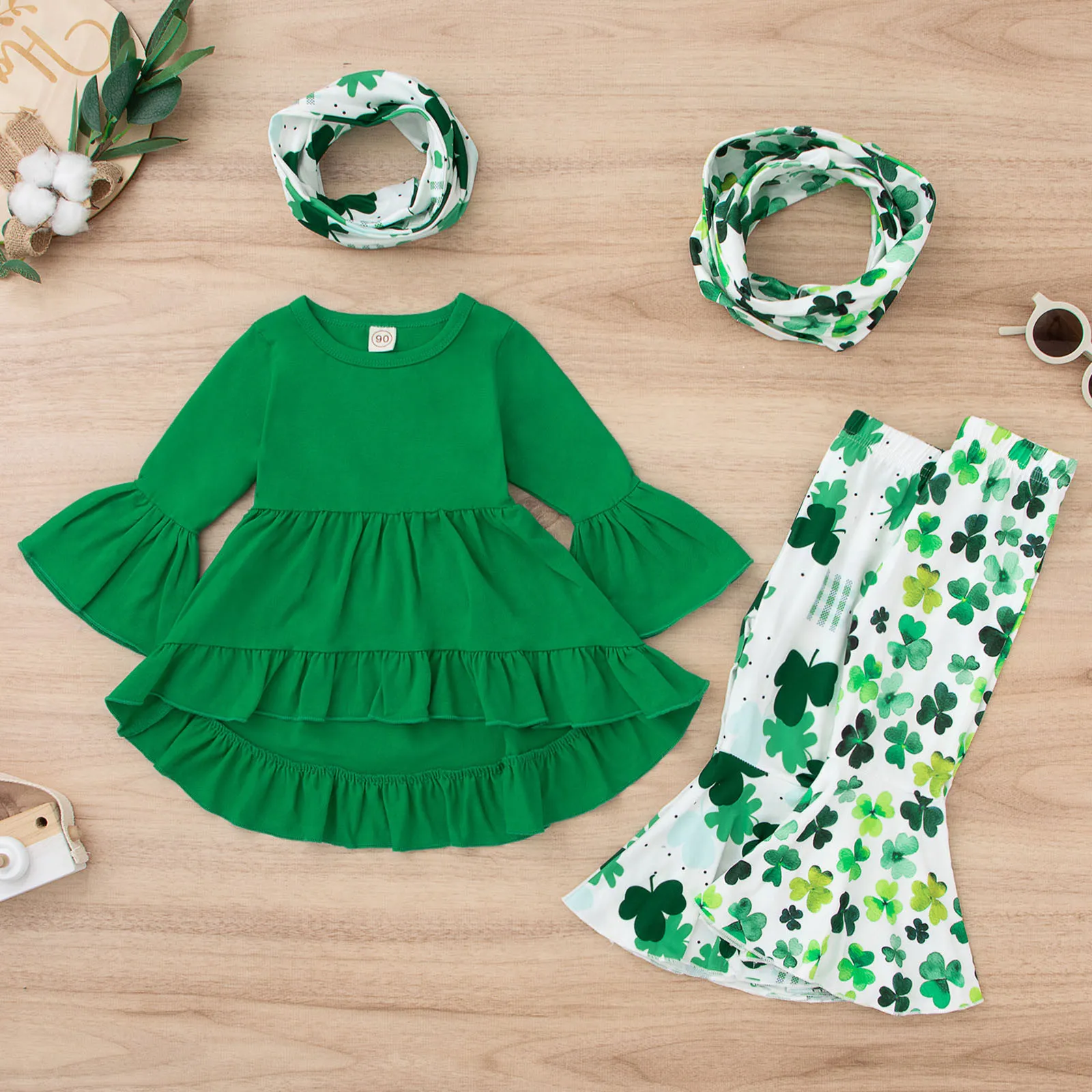 

Toddler Baby Girls Suit St.Patrick's Day Ruffles Tops Heart Printed Flare Pant Suit Neckerchief Top Pant Outfits Baby Set