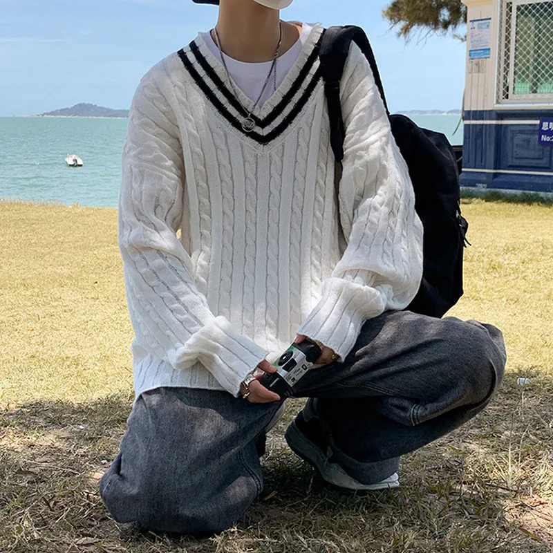 

Men V-neck Pullovers Loose Students Japanese Classic Unisex Couple Knitwear Soft Leisure All-match Males Sweaters Solid Popular