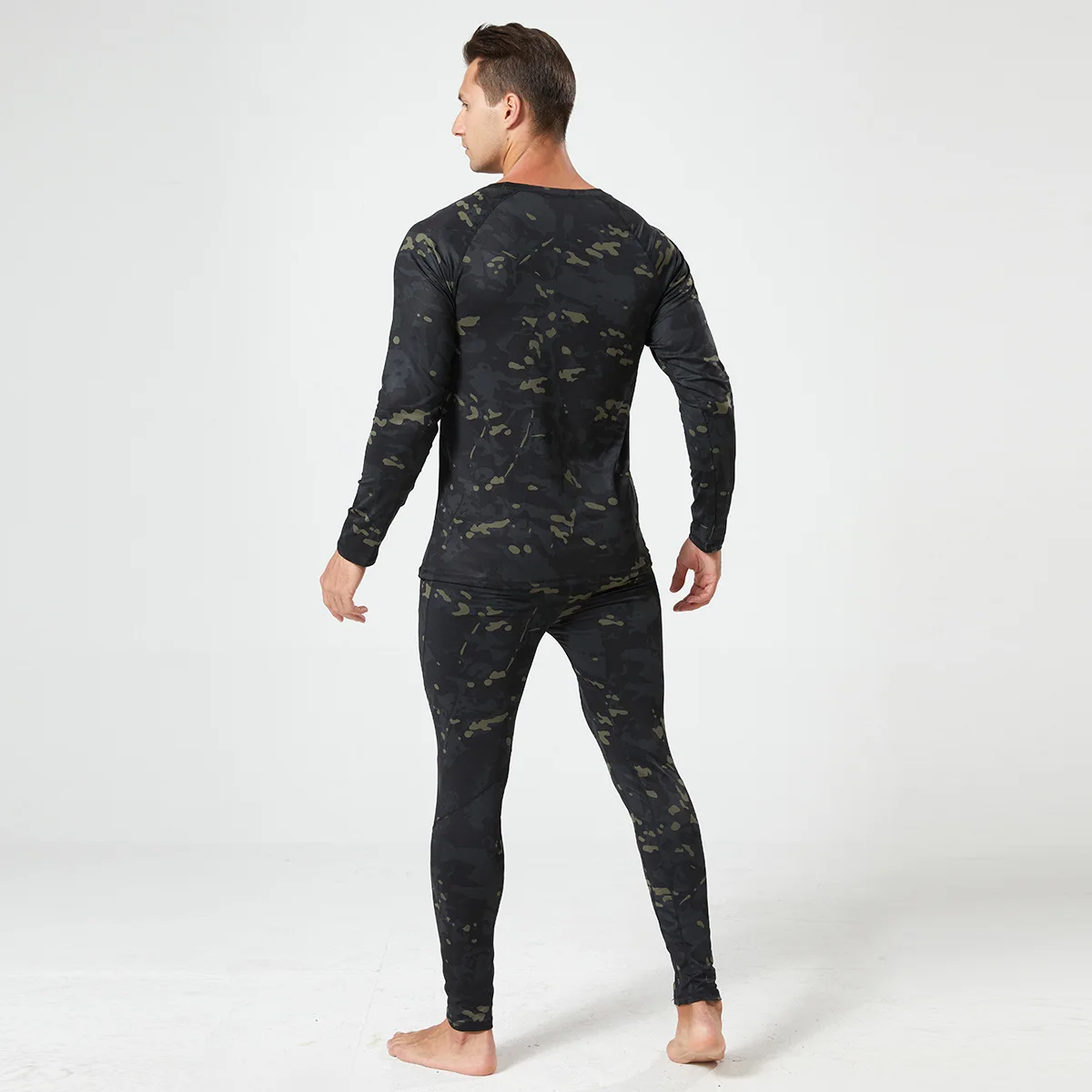 2023 Autumn and Winter Men's Fleece Thermal Underwear Set Russian Fleece Camouflage Outdoor Camouflage Sports Set Tracksuit Men