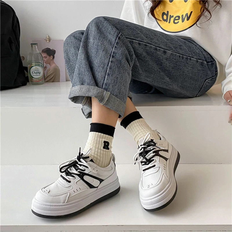 Casual Sneakers Women Comfortable Soft Retro Preppy Style Vulcanized Women's Shoes 2023 New Street Thick Sole Shoes Ladies