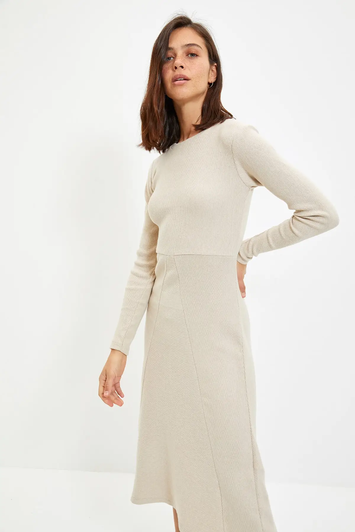 

Trendyol Fake Knitwear Midi Knitted Dress TWOAW22EL1380