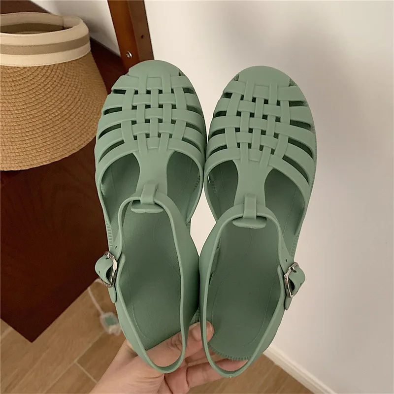 

Женские блестящие женские туфли 2022 железная обувь летние резиновые туфли с ремешком на щиколотке мягкая нескользящая подошва сандалии
