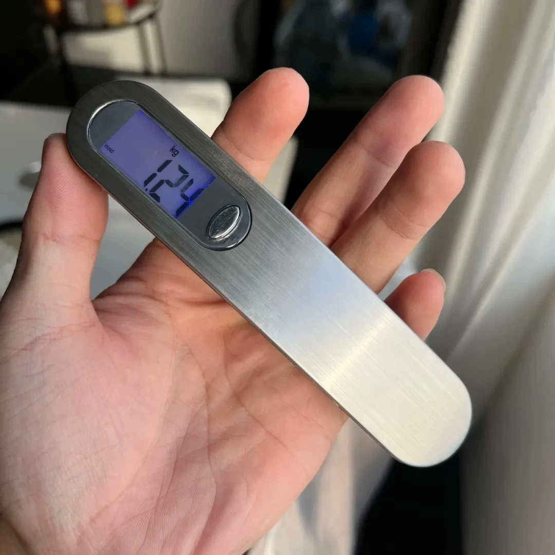 

Портативные весы с крючком, высокоточный прибор для взвешивания веса, максимальный вес 50 кг/10 г, для чемоданов и сумок, с аккумулятором