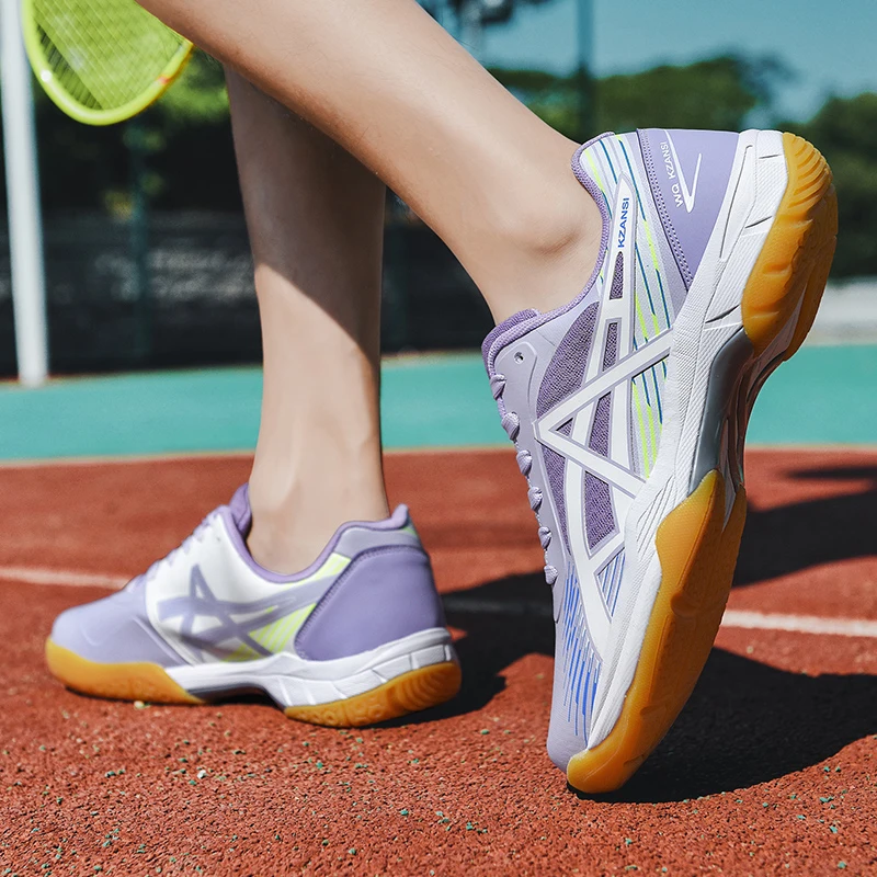 2023 New Brand Mens Badminton Shoes Spring Lightweight Volleyball Sneakers Men Lace Up Breathable Badminton Trainers Sneakers