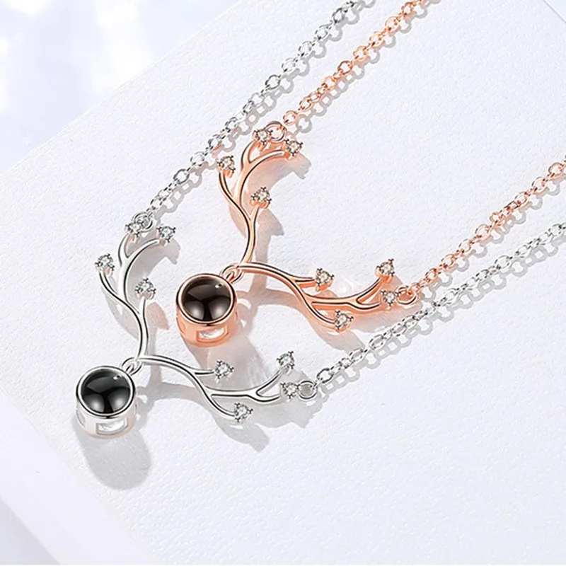 

Antler Necklaces Projective 100 Languages I Love You Pendant Clavicle Chain Jewelry Wholesale 2022 New Fashion Girlfriend Gifts