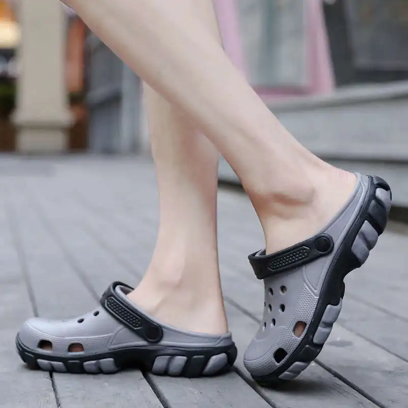 

Rubber Flip Flops Shouse Shoes Man Shock Absorbing Rubber Clogs House White Sandal Designer Luxury 2021 Tennis Chaussur Elegant