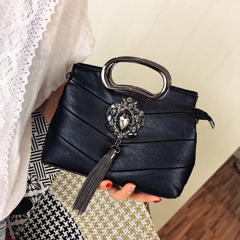 Luxury Diamond Inlaid Tassel Handbag European And American Fashion Metal Shoulder Strap Messenger Bag Fashion Casual Versatile