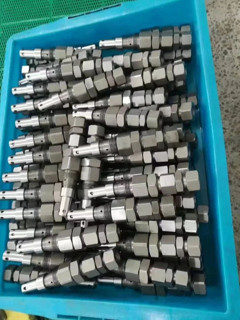 Подходит для экскаватора Komatsu Kato Shenggang Hitachi Sumitomo аксессуары основного пистолета