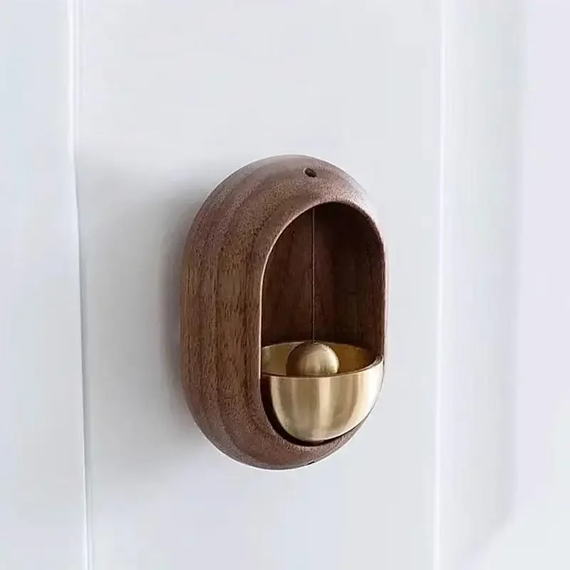 

Деревянный дверной звонок