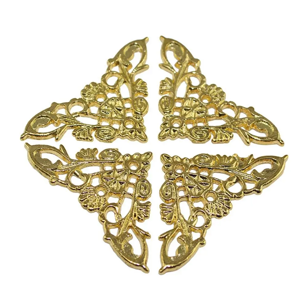 Угловые кронштейны из цинкового сплава 4 шт.