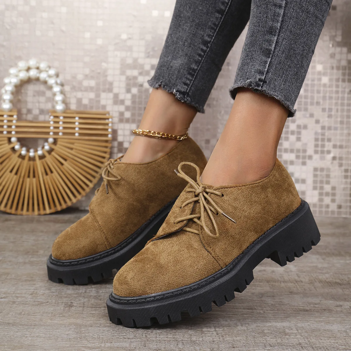 Женская обувь в стиле ретро женская британском сабо на платформе Modis летнее