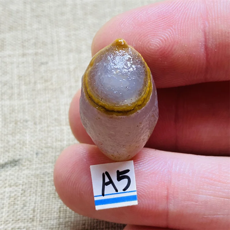 

Natural Gobi Manau Alashan Crystal Witchcraft Healing Energy Chakra Stone Home Decoration Reiki Gift