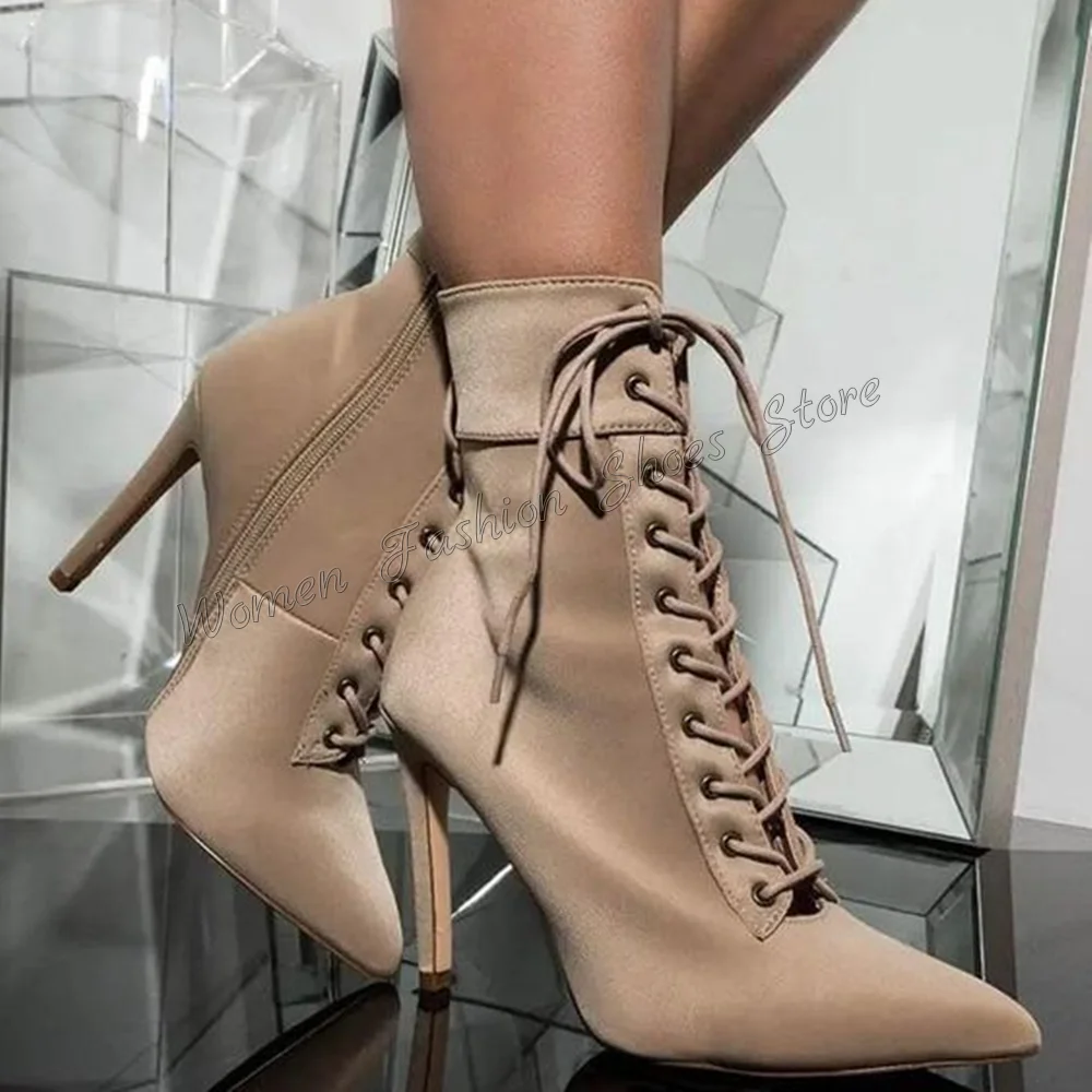 Женские ботинки на высоком каблуке персиковые шнуровке с острым носком молнией