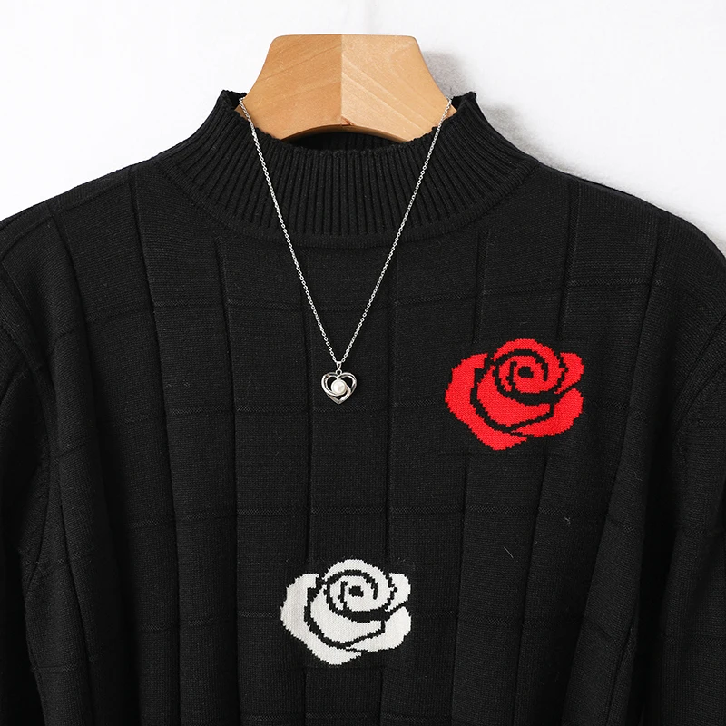 Рисунок 5 - Женское трикотажное платье-свитер