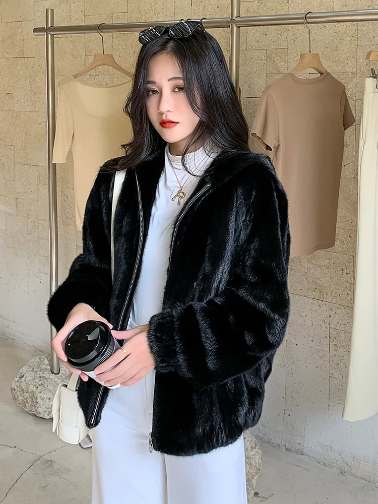 Marten Overcoats Women's Short Mink Whole Mink Hooded Imported Small Female Mink Fur Coat