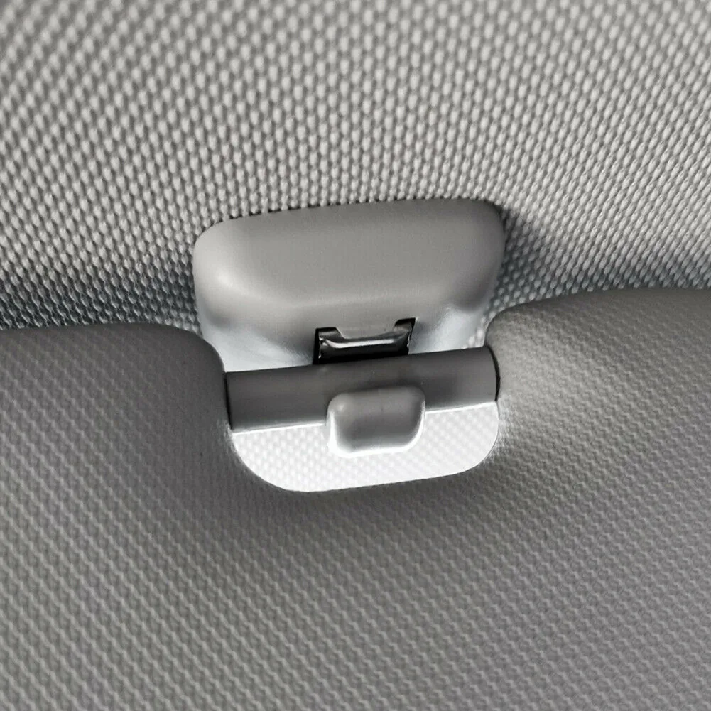 

2 PCS Gray Front Sun Visor Hook Clips 3B0857561B For SKODA Fabia 6Y Octavia 1Z Superb B5 ABS Material Replacement Sun Visors