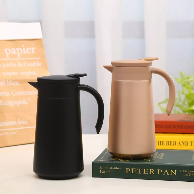 

New in Fashion Simple Handle Insulation Pot 304 Vacuum Double Layer Coffee Pot Household Portable Coffee Kettle